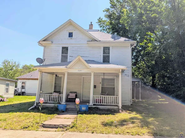 1024 Exchange St, Emporia, KS 66801