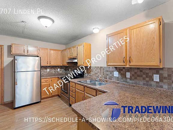 2nd image of 3707 Linden Pl