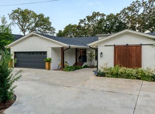 10 Summit Rdg, Malakoff, TX 75148