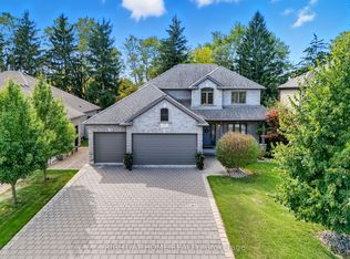 35 Caverhill Cres, Middlesex Centre, ON N0L 1R0