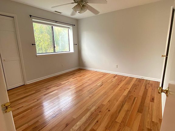 4th image of 15 1st St APT 1