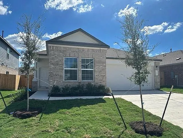607 Water Way Ave — Photo 1