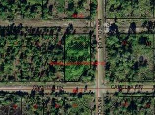 502 Camellia Dr, Indian Lake Estates, FL 33898