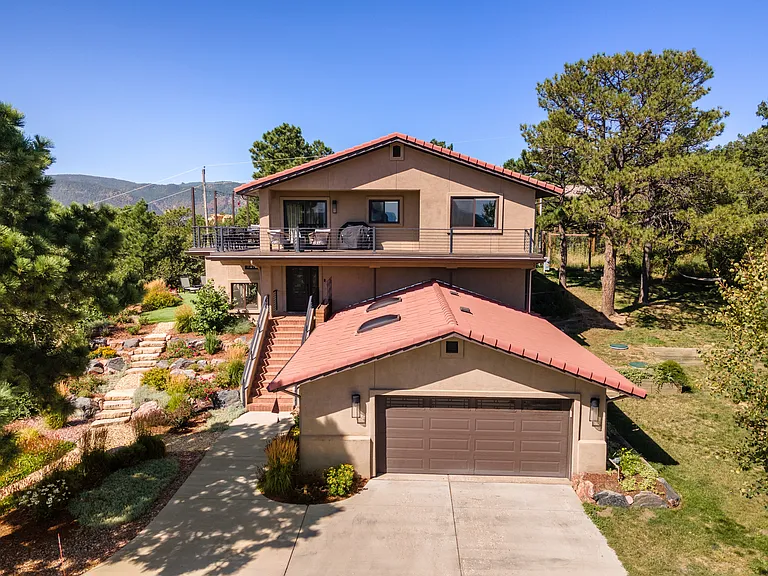 3175 Hamal Cir — Photo 4