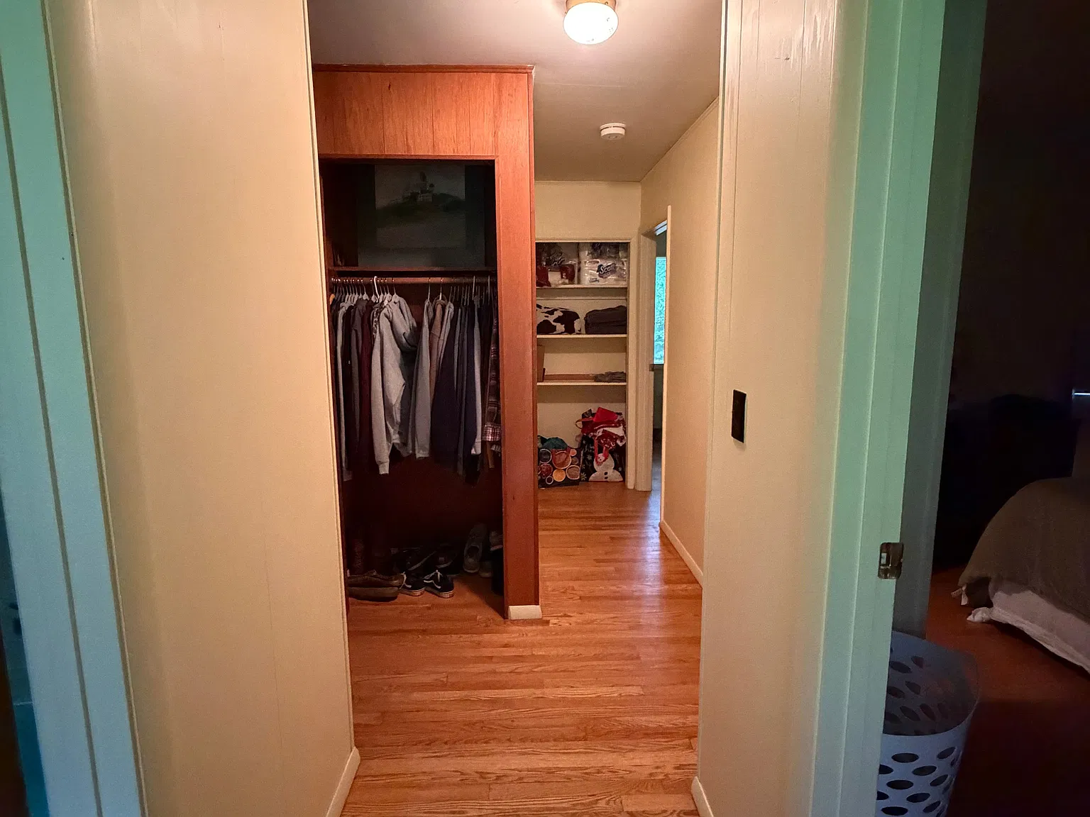 2 bed, 1.0 bath, $2,500 — Photo 3