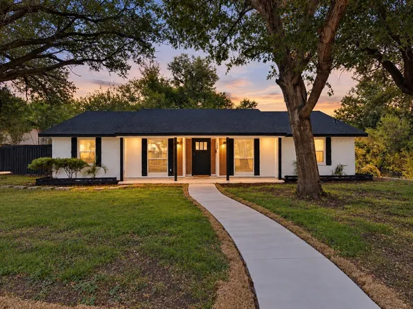 354 Brookview Dr, Garland, TX 75043