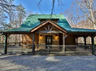 729 Poplar Hollow Rd, Ellijay, GA 30540