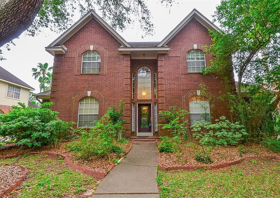 1st image of 3231 Waters Way Dr