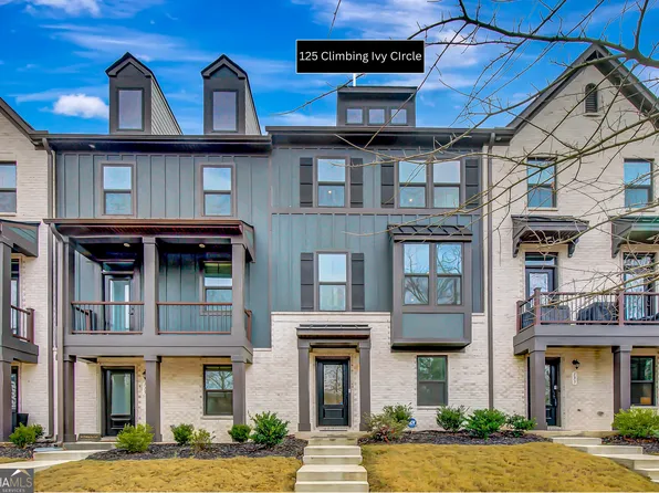 125 Climbing Ivy Cir, Fayetteville, GA 30214