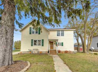 324 Mill St, Reedsville, WI 54230