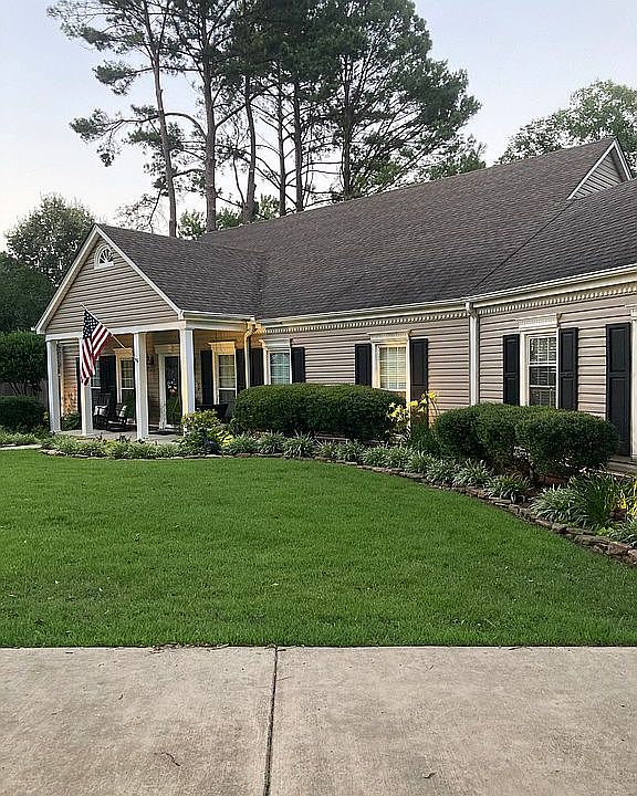 Open House Sun. 1-3pm