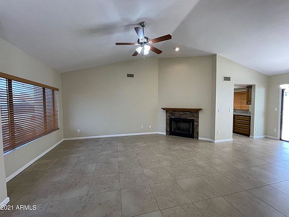 4th image of 3334 E Wescott Dr
