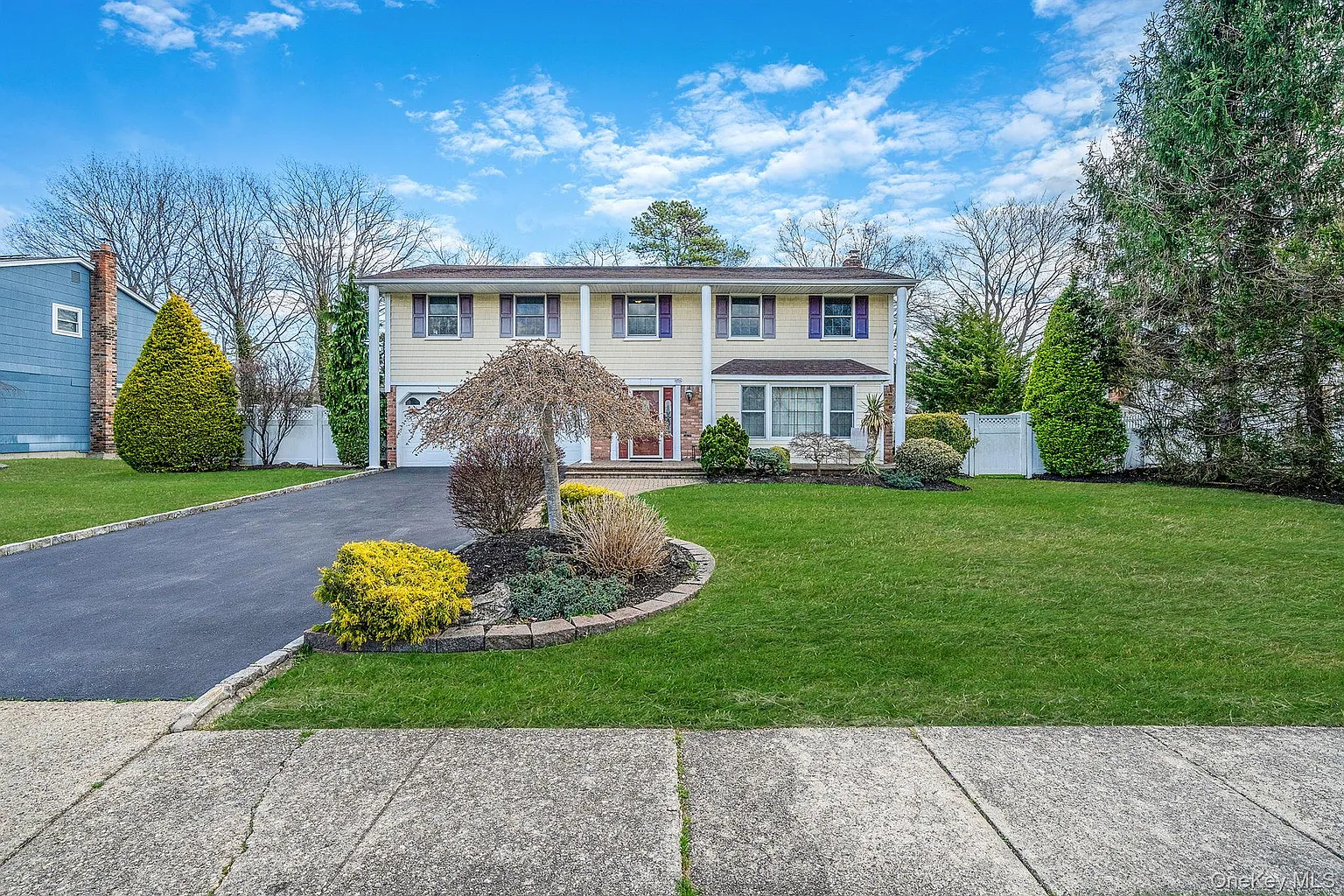 151 Wedgewood Drive photo 1