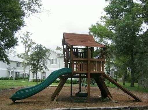 2nd image of 4061 Dolphin Dr