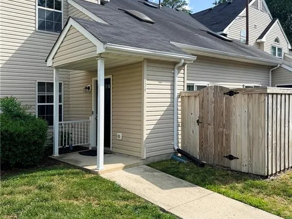 134 Nantucket Pl, Newport News, VA 23606