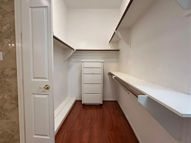 17 Ambleside Crescent Dr — Photo 22