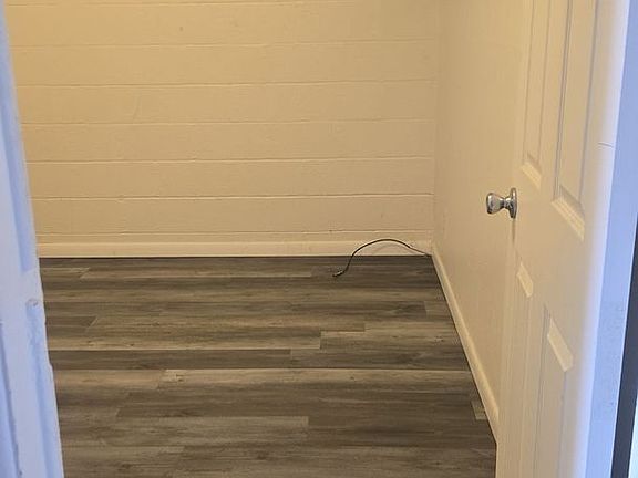 5th image of 510 N Wall Ave APT 9