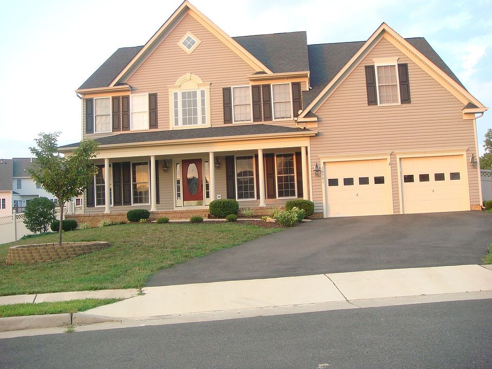 1st image of 10701 Tricia Pl