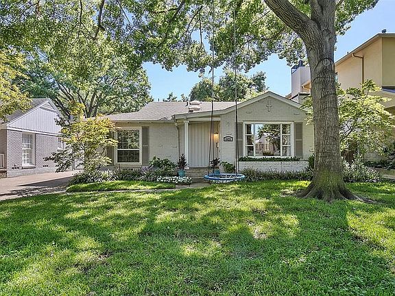 2nd image of 4421 Grassmere Ln