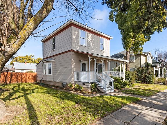 2nd image of 490 Hazel St