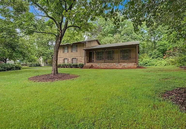 2985 Fredrick Dr — Photo 5