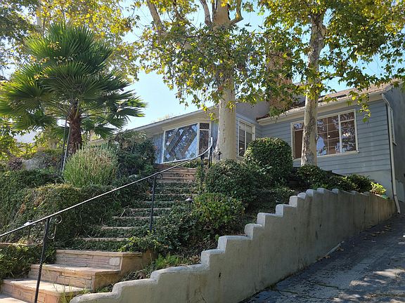 2nd image of 11339 Thurston Pl