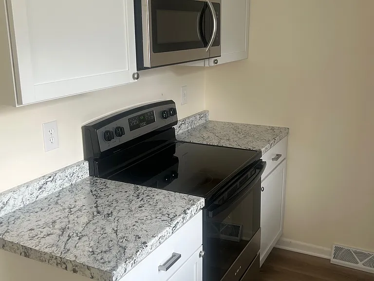 1619 Norma Ct #1617 — Photo 4