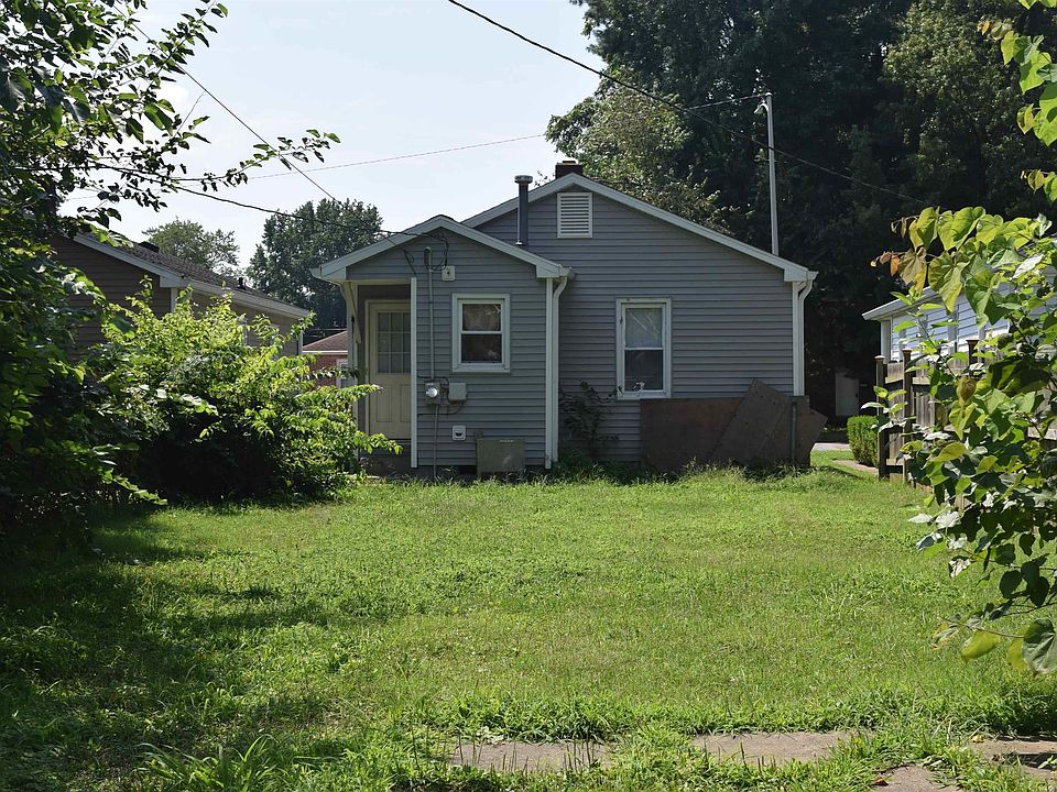 2nd image of 1618 Jackson Ave