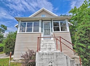 5 Waldo St, Randolph, MA 02368