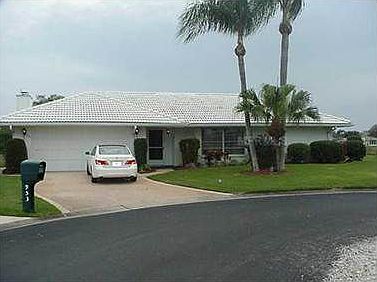 1st image of 955 E Douglas Ct