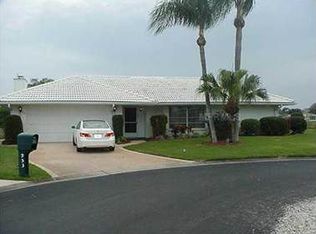 955 E Douglas Ct, Venice, FL 34293