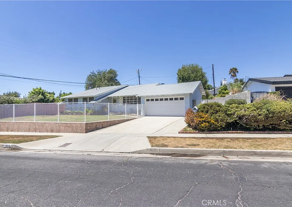 11543 Swinton Ave