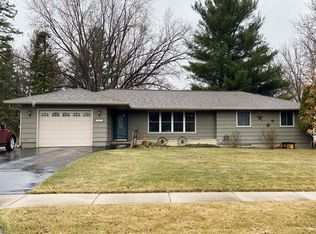 1315 E 8th St, Marshfield, WI 54449