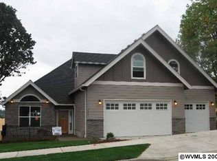 2128 Valley View Dr NW, Albany, OR 97321