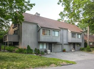 294 Agawam Dr #A, Stratford, CT 06614