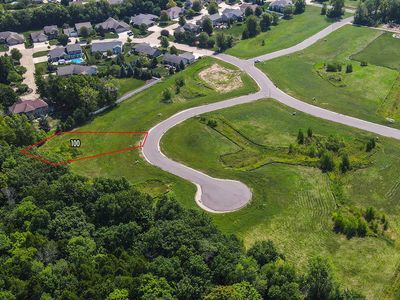 Madi Ct #100, Menasha, WI, 54952