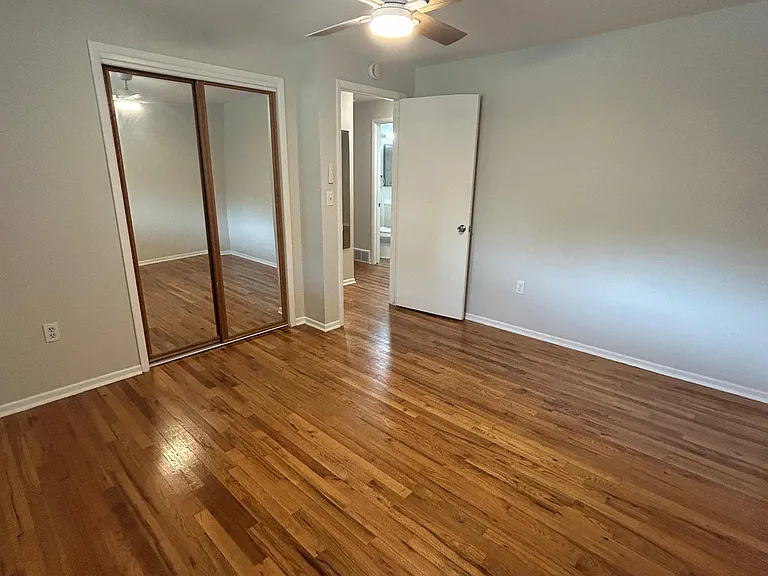 6004 S Prince St — Photo 11