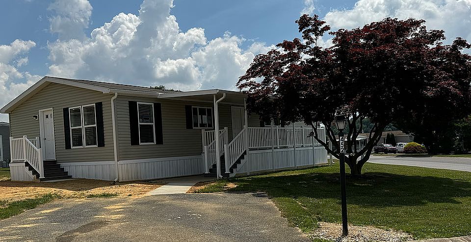 Corner lot with a porch