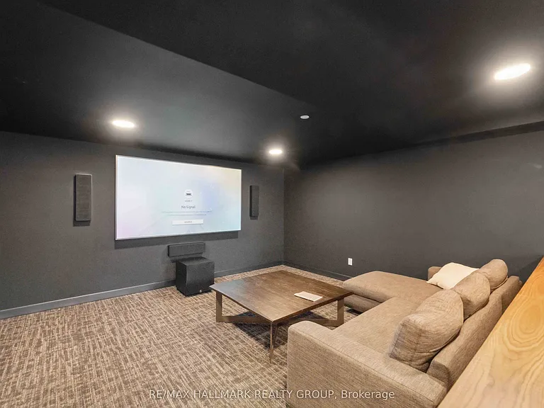 340 Queen St #1502 — Photo 16