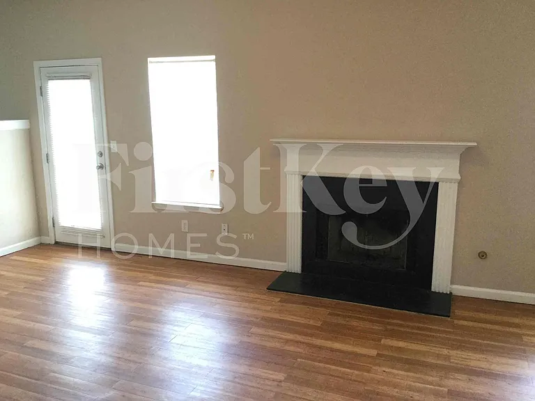 2771 Ward Lake Ln — Photo 3