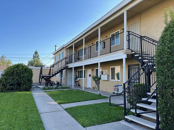 2nd image of 1300 W Valencia Dr APT 6