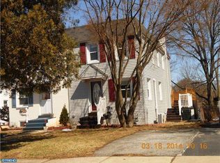 178 Crum Creek Dr, Woodlyn, PA 19094