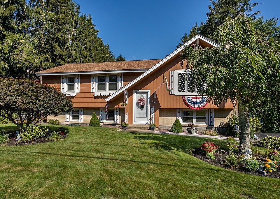 1st image of 43 Everett Cir
