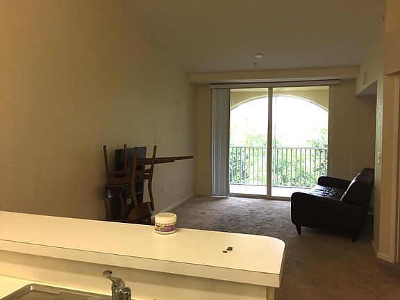 3rd image of 4122 Residence Dr APT 122