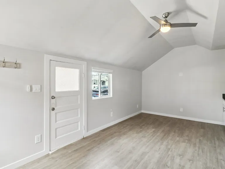 5137 Muir Ave #1 — Photo 6