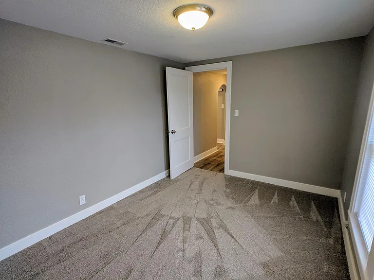 262 S Pearl St #3 — Photo 10