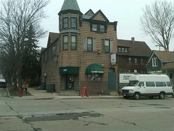 1st image of 1000 E North Ave