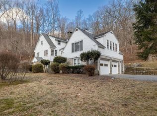 64 E Mountain Rd N, Cold Spring, NY 10516