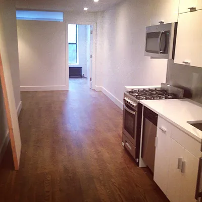 Rented by Bohemia Realty Group | media 27