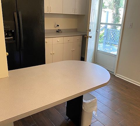 4th image of 1410 W 48th St #1410